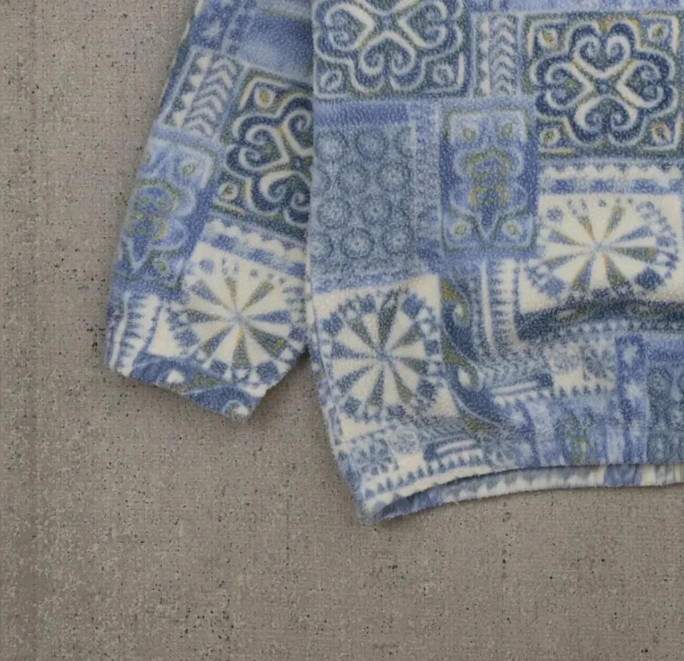 Funky Fleece (M)